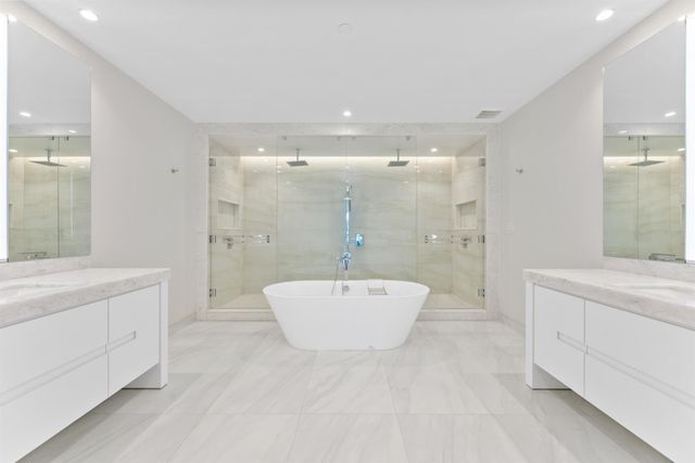 210 SE Mizner Boulevard 301, Boca Raton, FL 33432