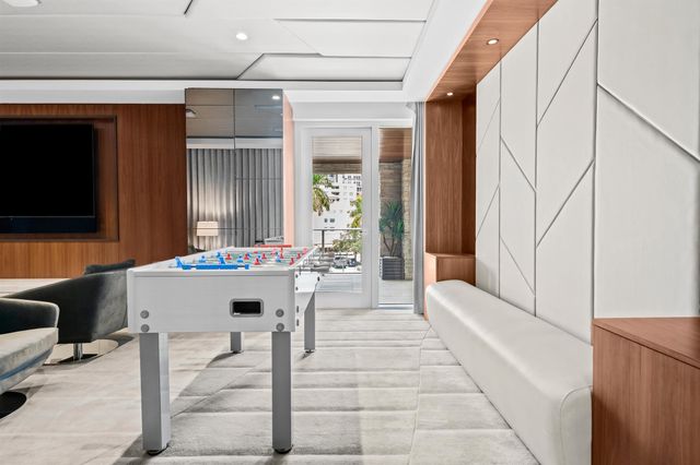 210 SE Mizner Boulevard 301, Boca Raton, FL 33432