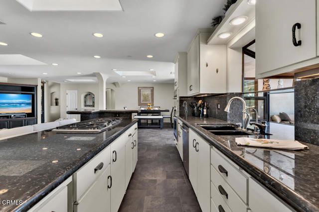 3181 Goldenspur Drive, Camarillo, CA 93010