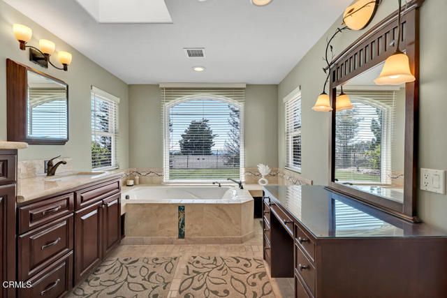 3181 Goldenspur Drive, Camarillo, CA 93010