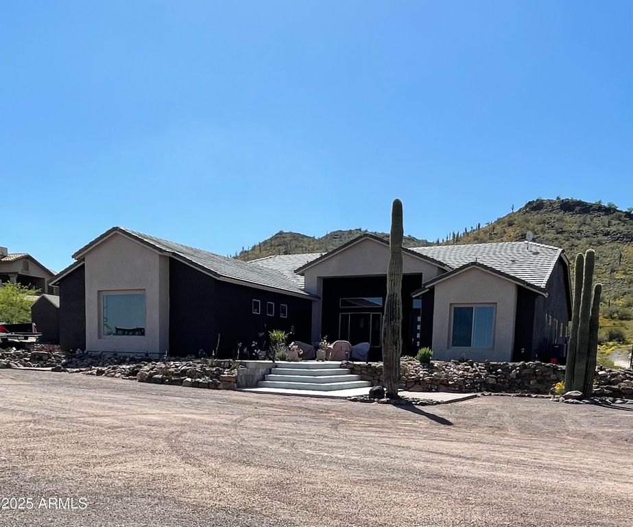 35819 N 17TH Avenue, Phoenix, AZ 85086