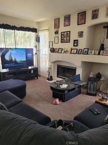 866 Homestead, Corona, CA 92878