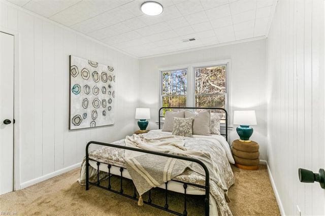 2225 Perrin Plantation LN, Hayes, VA 23072