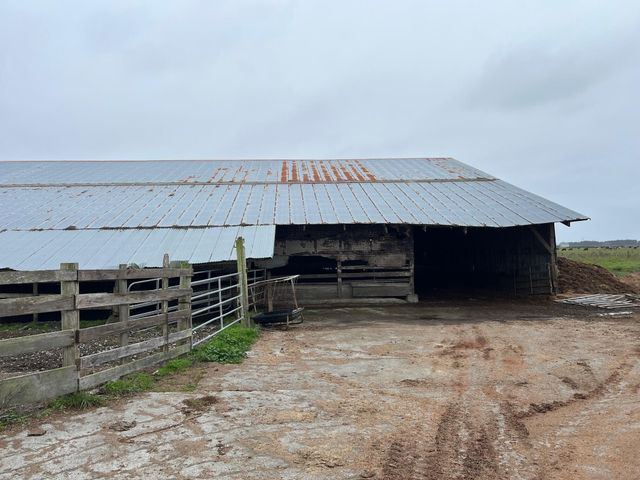 1127 Moxon Lane, Arcata, CA 95521