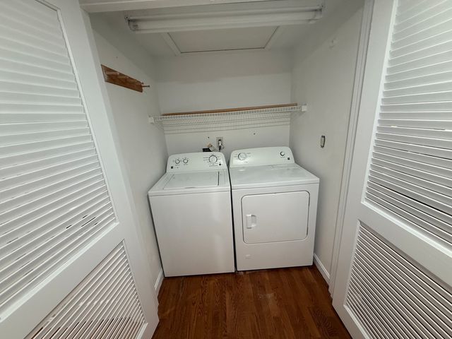 15 Holcomb St, Fairhaven, MA 02719