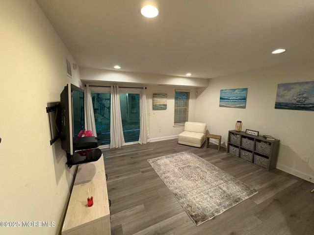 63 Pate Drive, Middletown, NJ 07748