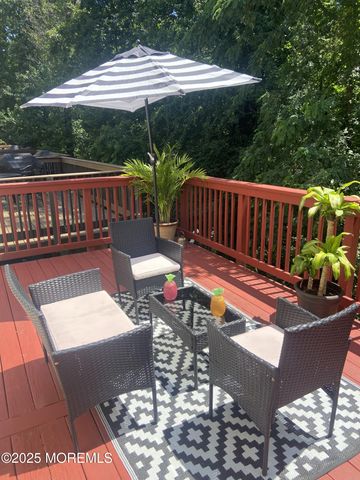 63 Pate Drive, Middletown, NJ 07748