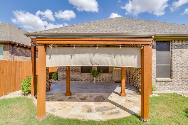 133 Mineral Point Drive, Aledo, TX 76008
