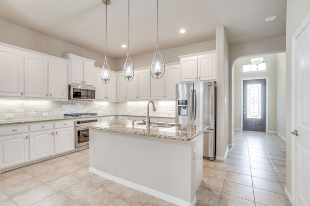 133 Mineral Point Drive, Aledo, TX 76008
