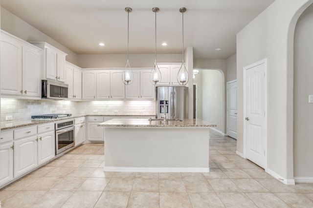133 Mineral Point Drive, Aledo, TX 76008