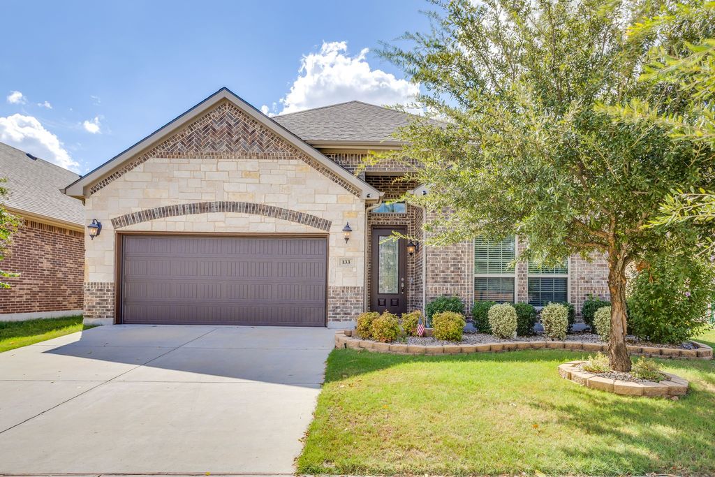 133 Mineral Point Drive, Aledo, TX 76008