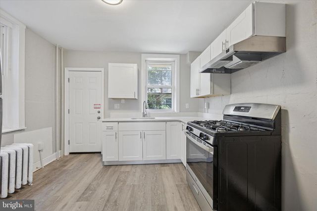 5646 HAZEL AVE, Philadelphia, PA 19143