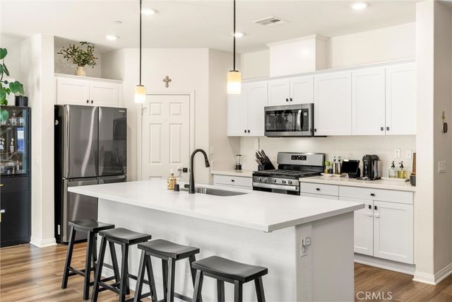 1746 Franklin Tree, Upland, CA 91784