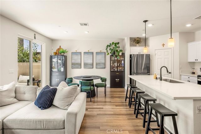 1746 Franklin Tree, Upland, CA 91784