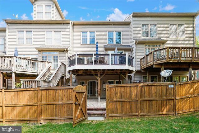 12484 ROSE PATH CIR, Fairfax, VA 22033