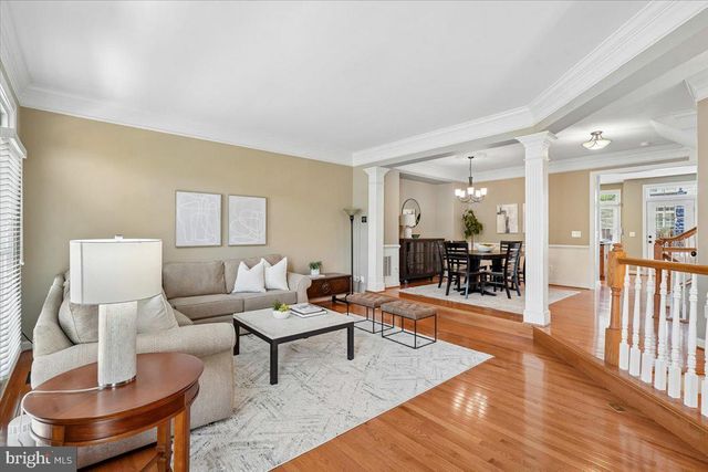 12484 ROSE PATH CIR, Fairfax, VA 22033