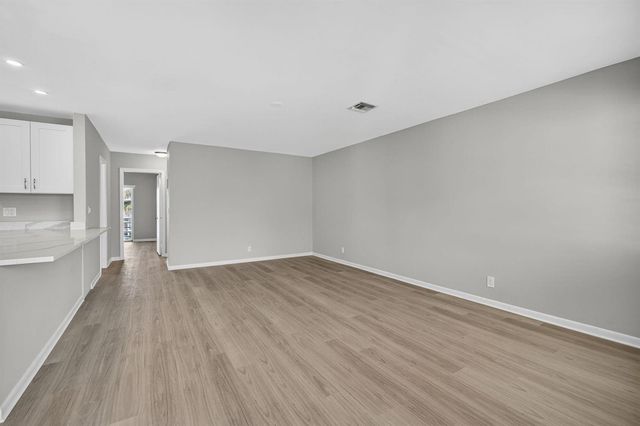 42 Easthampton B, West Palm Beach, FL 33417