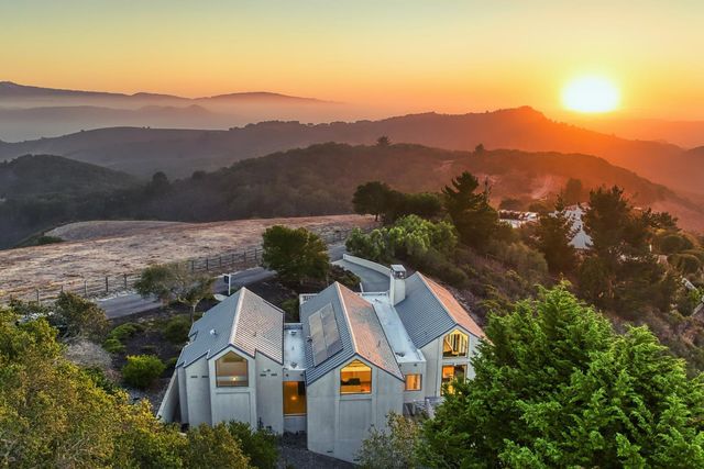 10450 Saddle Road, Monterey, CA 93940