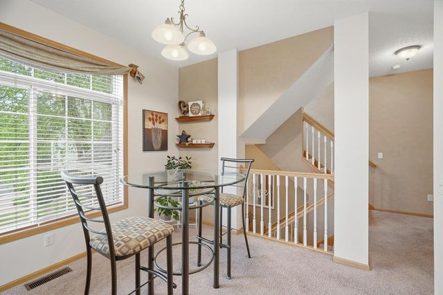2111 Eagle Trace Lane, Woodbury, MN 55129