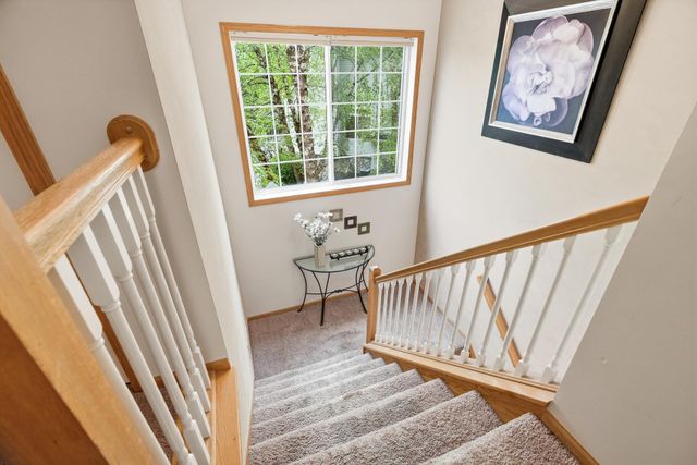 2111 Eagle Trace Lane, Woodbury, MN 55129