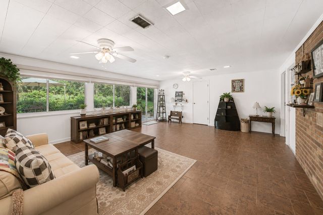 57 Vaughns Gap Rd, Nashville, TN 37205