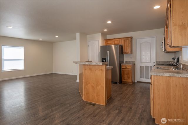 121 Cottonwood Lane, Sequim, WA 98382