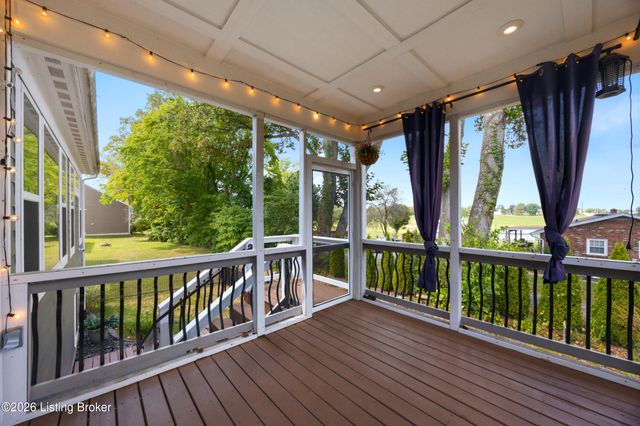 591 Williamsburg Dr, Mt Washington, KY 40047