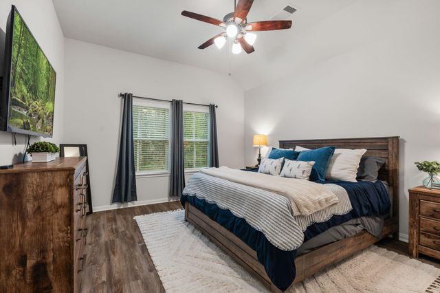 16680 Rockwall Street, Conroe, TX 77303