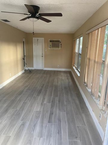 156 NW 80th Avenue, Margate, FL 33063