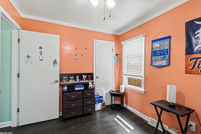 13011 Sidonie Avenue, Warren, MI 48089