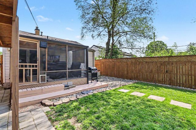 13011 Sidonie Avenue, Warren, MI 48089