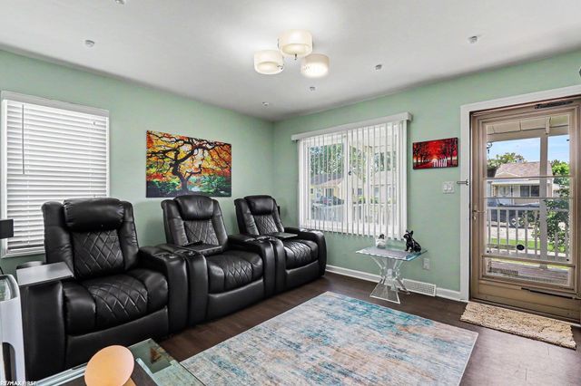 13011 Sidonie Avenue, Warren, MI 48089