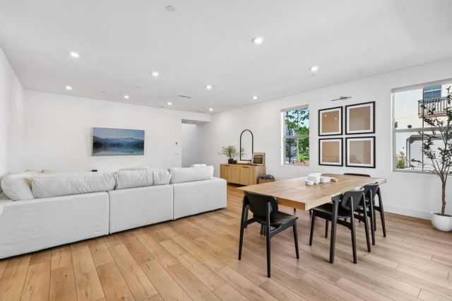 1705 Valley Oak Way, Oceanside, CA 92056