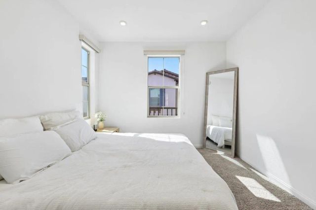 1705 Valley Oak Way, Oceanside, CA 92056