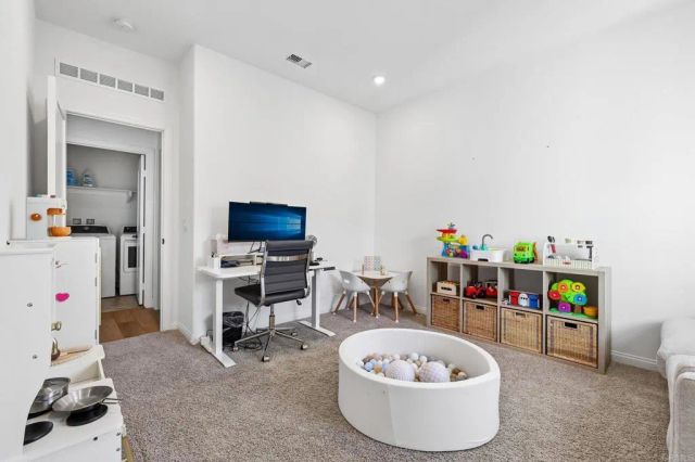 1705 Valley Oak Way, Oceanside, CA 92056