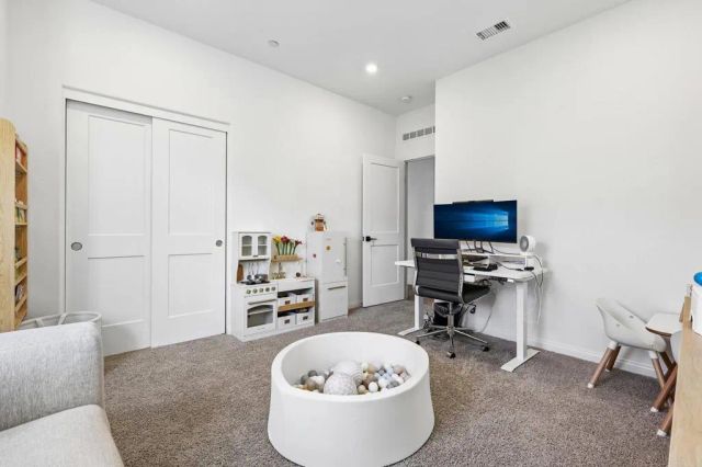 1705 Valley Oak Way, Oceanside, CA 92056