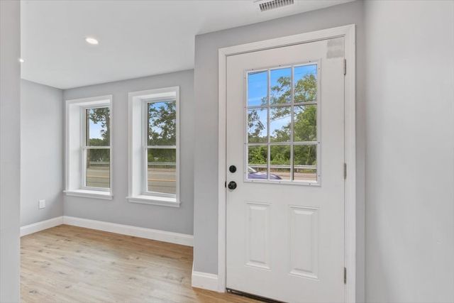 420 Water St 1, Haverhill, MA 01830