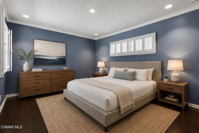 22438 Venido Road, Woodland Hills, CA 91364