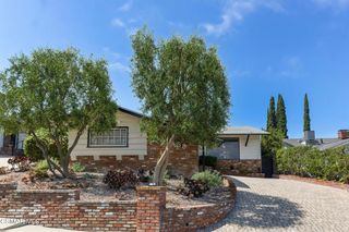 22438 Venido Road, Woodland Hills, CA 91364