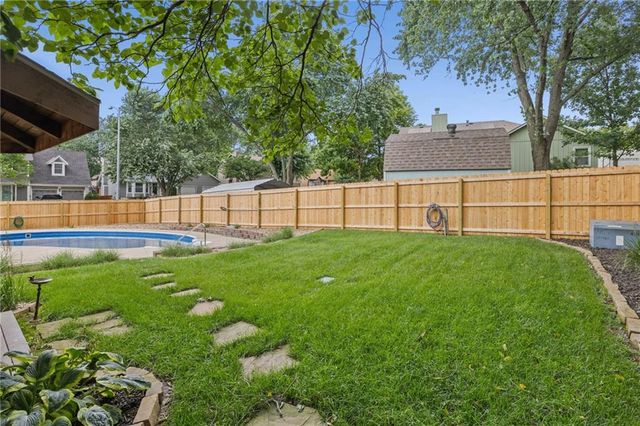 1420 N Annie Street, Olathe, KS 66061