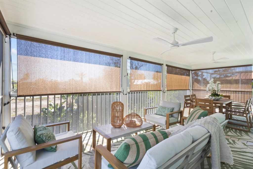 Image 28 of property listing at 7091 LONGBOAT DRIVE E, Longboat Key, FL 34228