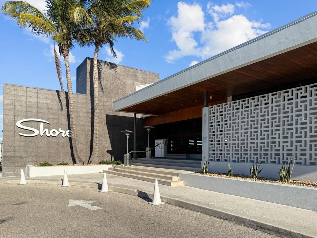 Image 59 of property listing at 7091 LONGBOAT DRIVE E, Longboat Key, FL 34228