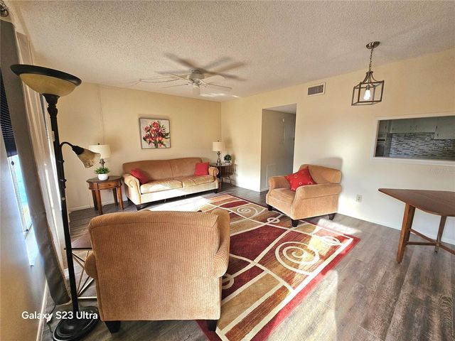 2466 ECUADORIAN WAY 6, Clearwater, FL 33763