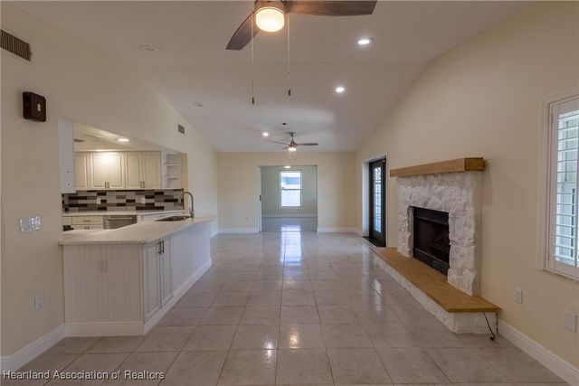 2323 Pinewood Boulevard, Sebring, FL 33870