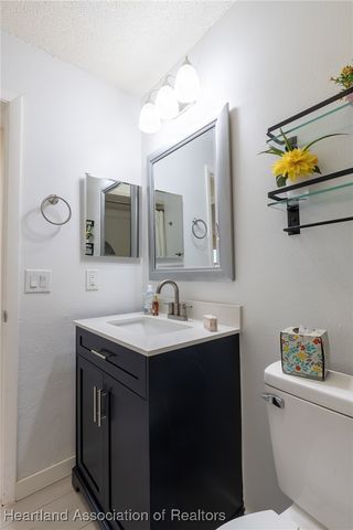 2323 Pinewood Boulevard, Sebring, FL 33870