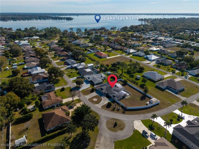 2323 Pinewood Boulevard, Sebring, FL 33870