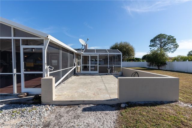 2323 Pinewood Boulevard, Sebring, FL 33870