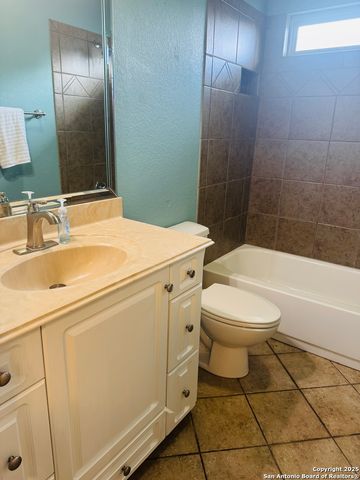 2309 N Ranch Estates, New Braunfels, TX 78130