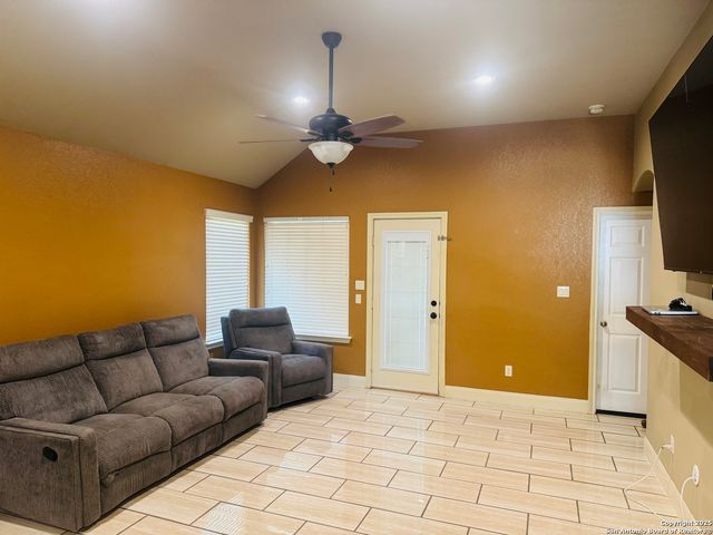 2309 N Ranch Estates, New Braunfels, TX 78130