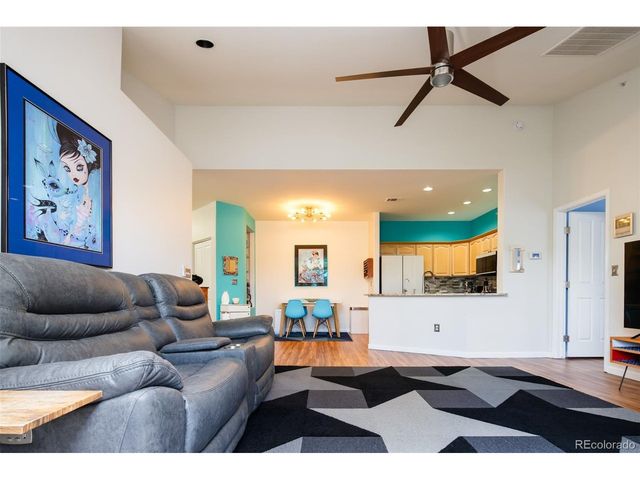 7435 S Alkire St 302, Littleton, CO 80127